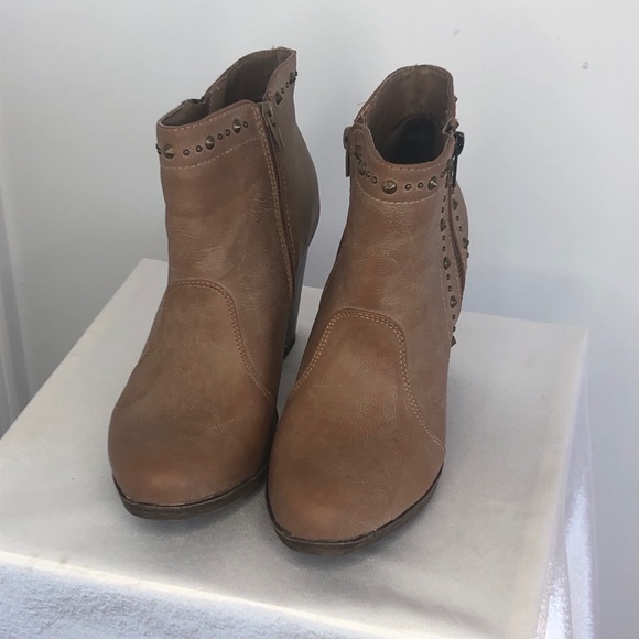 Cowboy Style Bootie - Picture 2 of 4